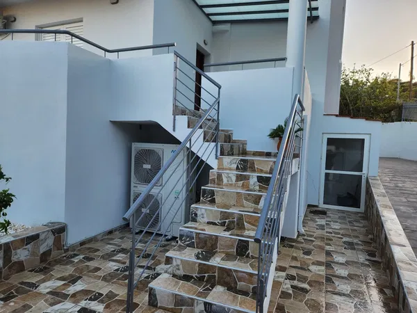 Contemporary Six-Bedroom Villa for Sale in Kalyvia Thorikou, Lagonisi — photo 3