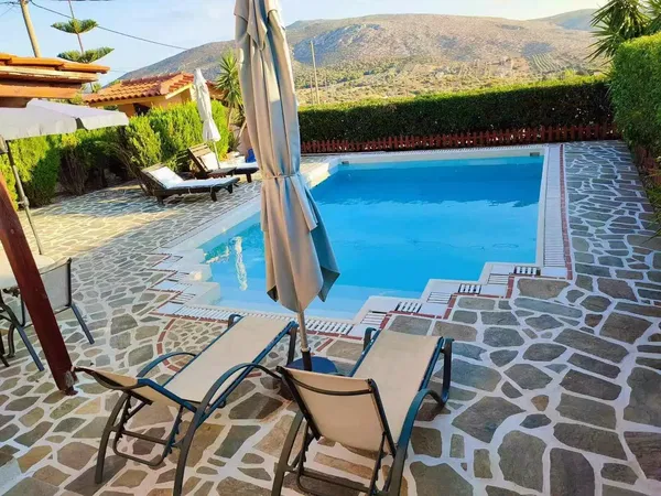 Sea-View Four-Bedroom Villa for Sale in Kalyvia Thorikou, Lagonisi — photo 4