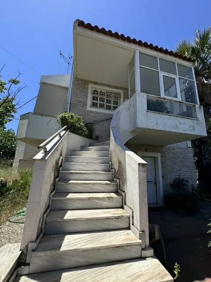 Three-Bedroom Villa for Sale in Lagonisi, Attica