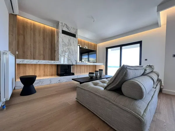 Renovated 145 m² Apartment with Three Bedrooms for Sale in Voula, Athens Southern suburbs — photo 5