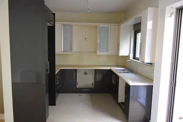 230 m² Four-Bedroom Villa for Sale in Gerakas, Athens Eastern Suburbs — photo 3