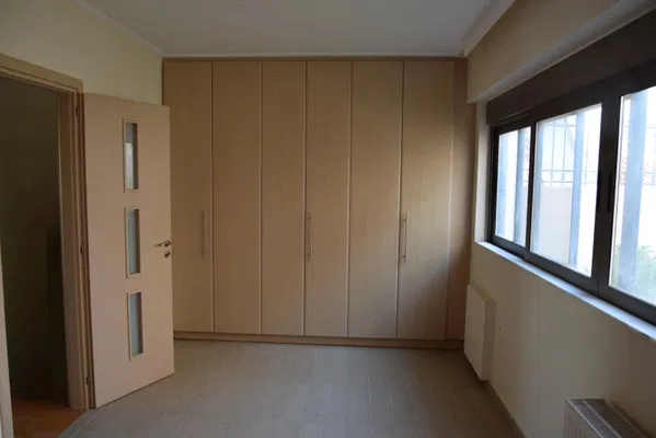 230 m² Four-Bedroom Villa for Sale in Gerakas, Athens Eastern Suburbs — photo 5