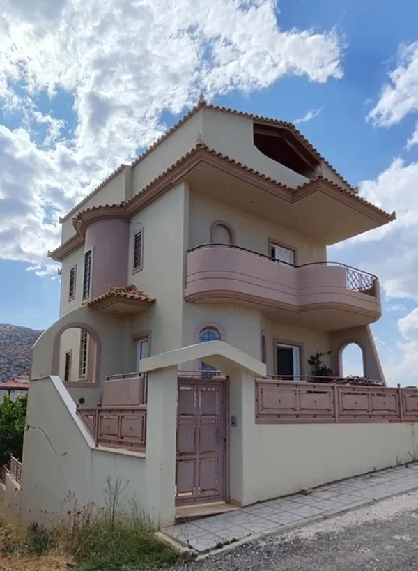 220 m² Sea View Three-Bedroom Villa for Sale in Porto Rafti, Attica — photo 4