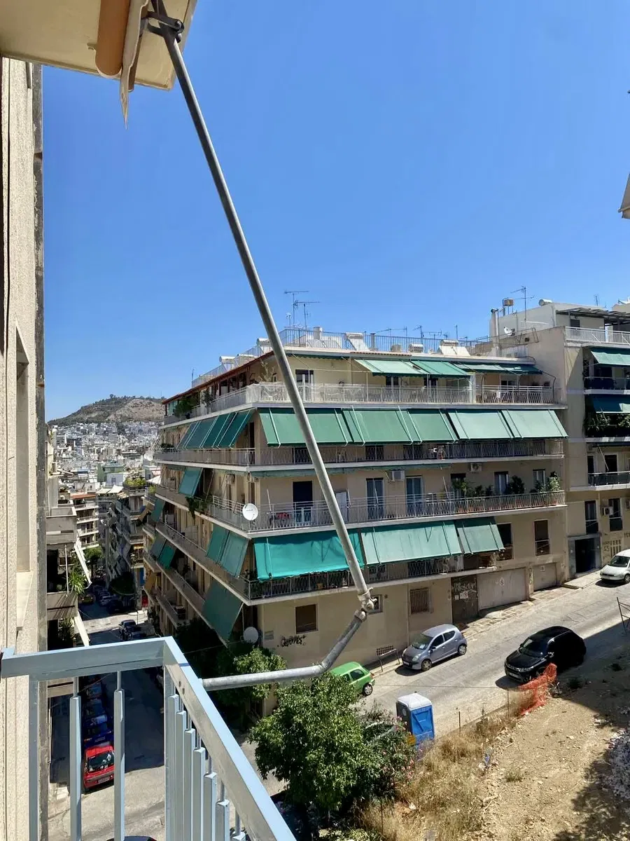 55 m² Two-Bedroom Apartment for Sale in Kolonaki - Lycabettus, Athens Center