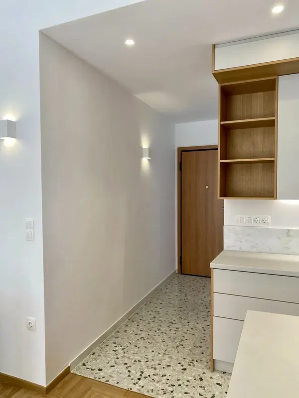 55 m² Two-Bedroom Apartment for Sale in Kolonaki - Lycabettus, Athens Center — photo 4