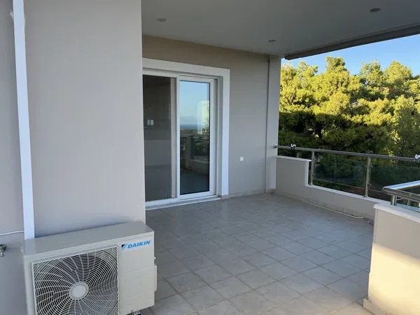 190 m² Apartment with Four Bedrooms for Rent in Pikermi, Rafina - Pikermi — photo 3