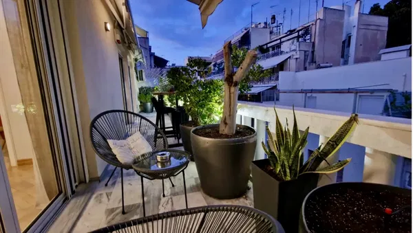 150 m² Apartment with Three Bedrooms for Rent in Kolonaki - Lycabettus, Athens Center