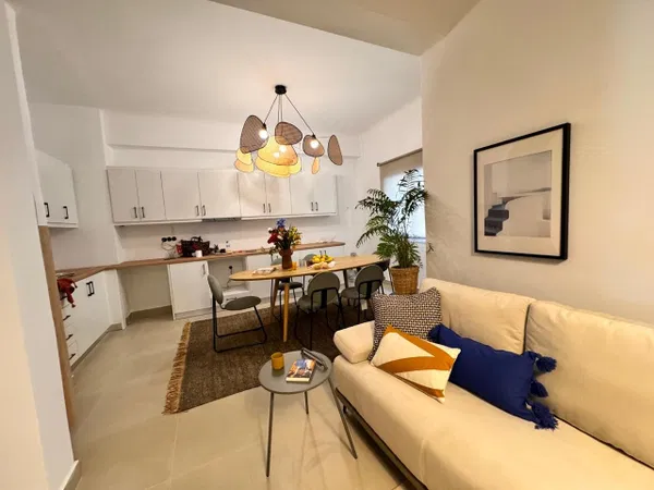 Renovated Three-Bedroom Apartment for Rent in Vyronas, Athens Eastern Suburbs — photo 3