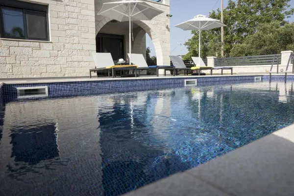 Modern 160 m² Villa with Four Bedrooms for Sale in Almyrida, Apokoronas — photo 2