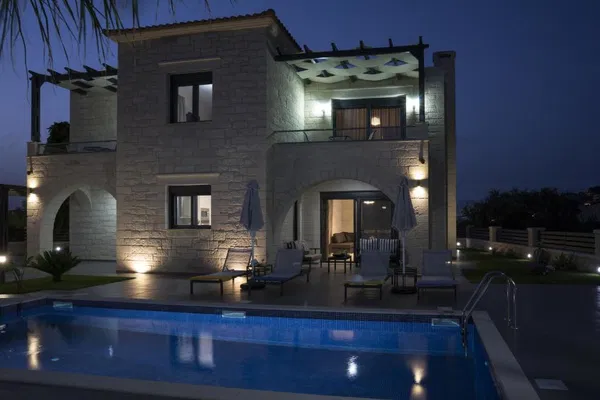 Modern 160 m² Villa with Four Bedrooms for Sale in Almyrida, Apokoronas — photo 5