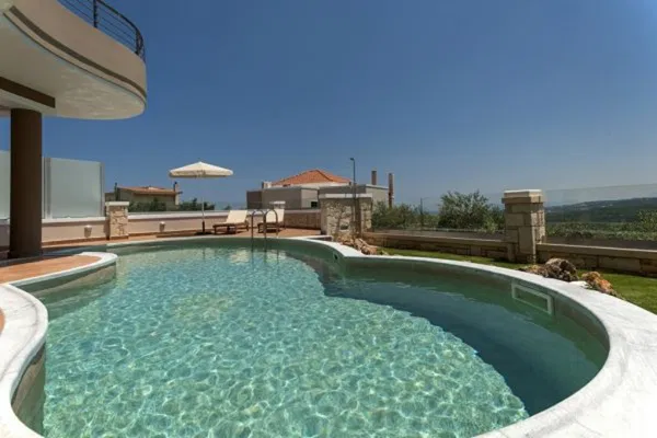 Sea-View Three-Bedroom Villa for Sale in Kolymbari, Platanias — photo 4