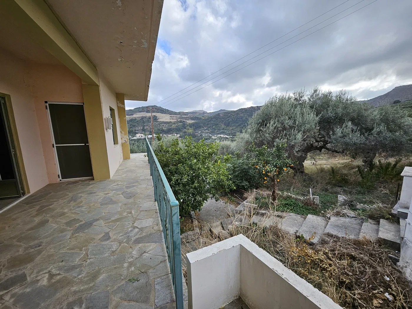Four-Bedroom Apartment for Sale in Kissamos, Chania