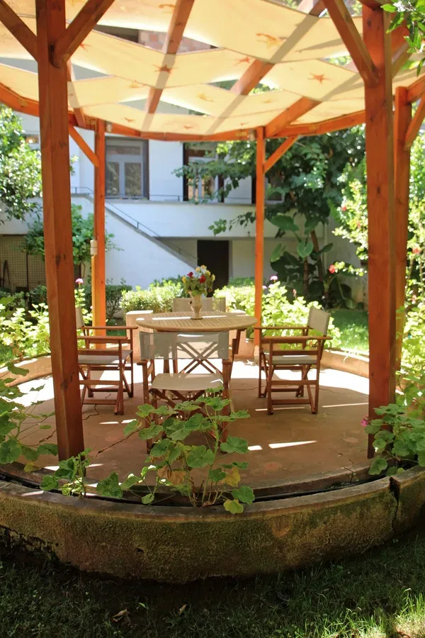 Renovated Three-Bedroom Villa for Sale in Chania — photo 3