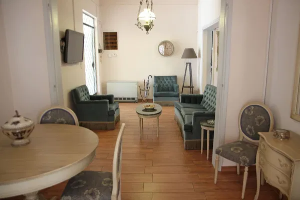 Renovated Three-Bedroom Villa for Sale in Chania — photo 4