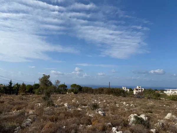 Sea-View 8,114 m² Plot for Sale in Agios Matthaios, Akrotiri