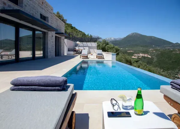 Sea View Six-Bedroom Villa for Sale in Lefkada, Ionian Islands — photo 4