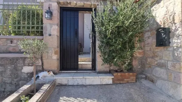 Three-Bedroom Modern Villa for Sale in Lesvos, Eastern Aegean — photo 4