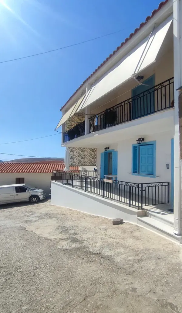 Three-Bedroom Sea-View Apartment for Sale in Lesvos, Eastern Aegean — photo 3
