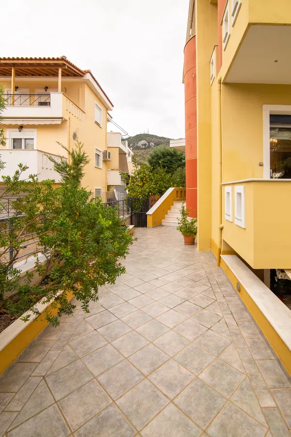Five-Bedroom Villa for Sale in Lesvos, Eastern Aegean — photo 4