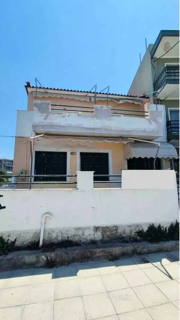 135 m² Villa with Three Bedrooms for Sale in Lesvos, Eastern Aegean