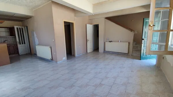 135 m² Villa with Three Bedrooms for Sale in Lesvos, Eastern Aegean — photo 2