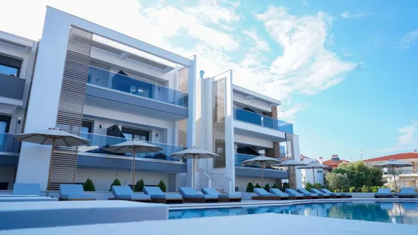 1485 m² Hotel for Sale in Kassandra, Halkidiki — photo 2