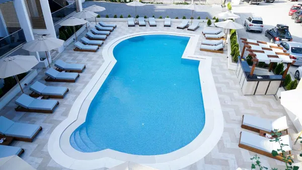 1485 m² Hotel for Sale in Kassandra, Halkidiki — photo 4