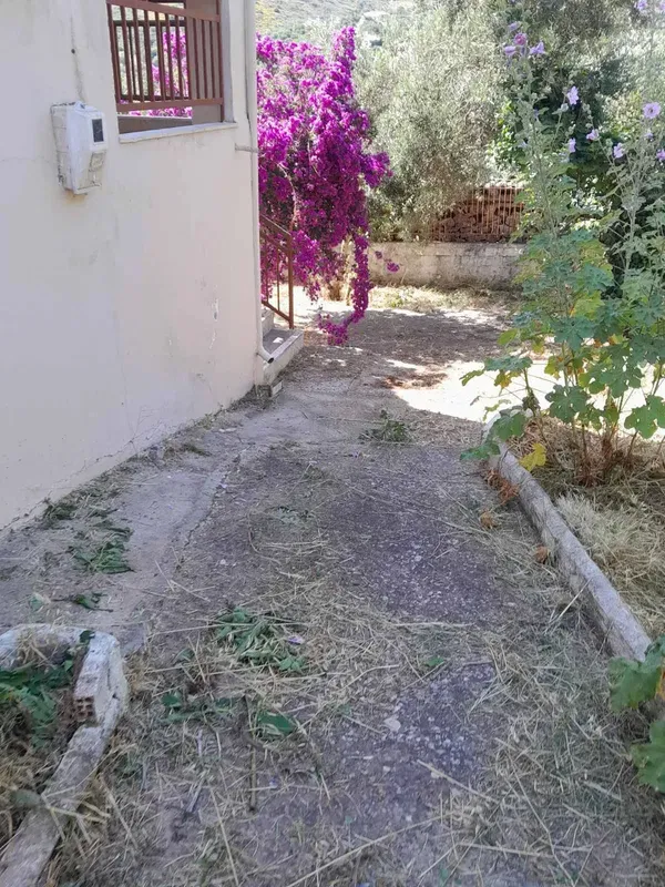 Two-Bedroom Renovated Villa for Sale in Messinia, Peloponnese — photo 4