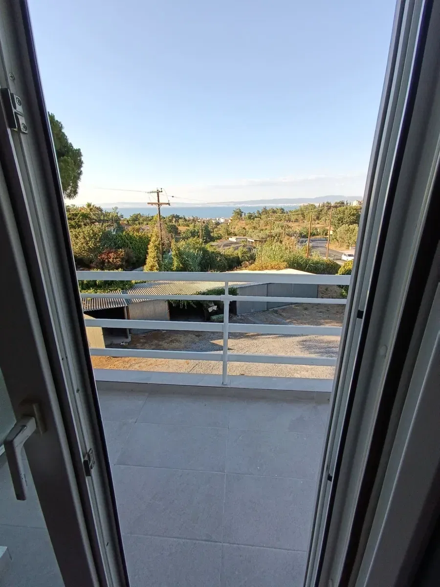 Renovated 65 m² Apartment with One Bedrooms for Rent in Peraia Thessaloniki, Thessaloniki - Rest of Prefecture