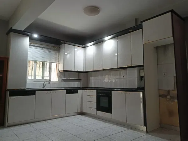 Two-Bedroom Renovated Apartment for Sale in Neapoli Thessaloniki, Thessaloniki Western Suburbs — photo 4