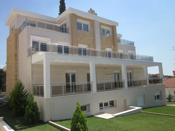 250 m² Villa with Five Bedrooms for Sale in Panorama Thessaloniki, Thessaloniki Eastern Suburbs