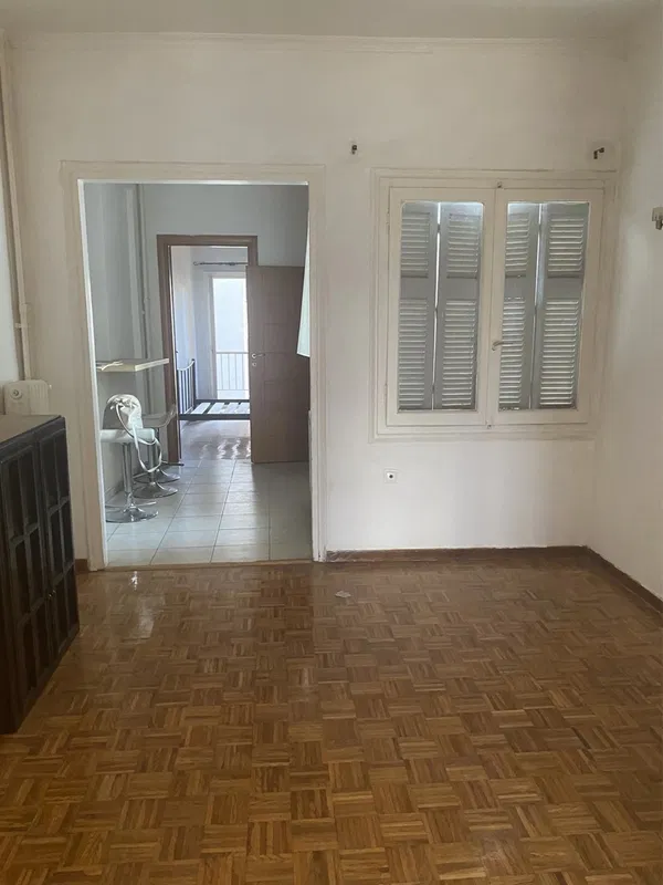 61 m² Apartment with Two Bedrooms for Sale in Piraeus, Piraeus Suburbs