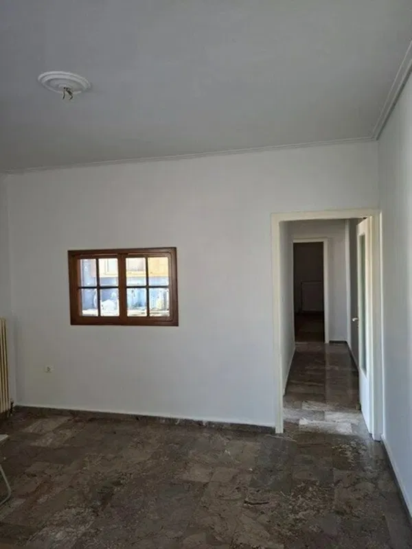 90 m² Apartment with Two Bedrooms for Sale in Neo Irakleio Athens, Athens Northern suburbs — photo 5