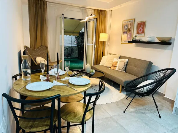 40 m² One-Bedroom Modern Apartment for Sale in Center Athens, Athens Center