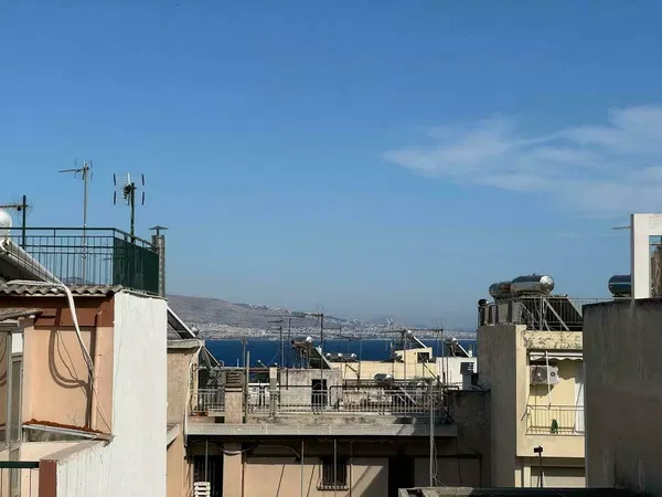 21 m² Sea-View One-Bedroom Apartment for Sale in Piraeus, Piraeus Suburbs — photo 2