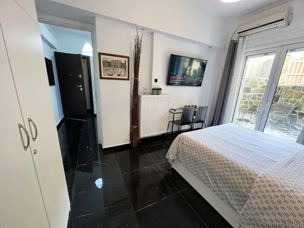 30 m² Renovated One-Bedroom Apartment for Sale in Pangrati, Athens Center — photo 5