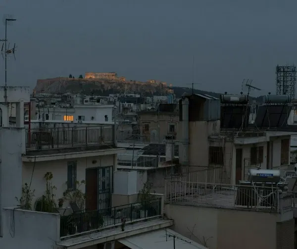 25 m² One-Bedroom Renovated Apartment for Sale in Exarchia - Neapoli, Athens Center — photo 3