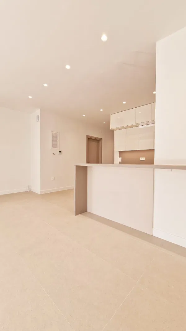 127 m² Three-Bedroom Apartment for Sale in Kallithea, Athens Southern suburbs — photo 3