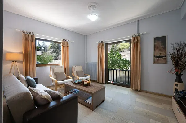 50 m² Renovated One-Bedroom Apartment for Sale in Athens Historical Center, Athens Center