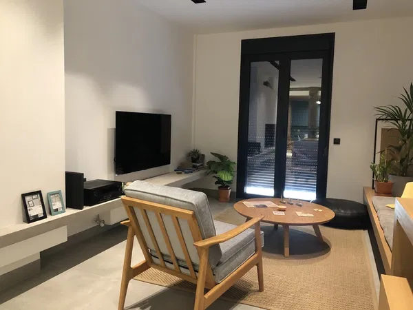 60 m² One-Bedroom Apartment for Sale in Kypseli, Athens Center — photo 2