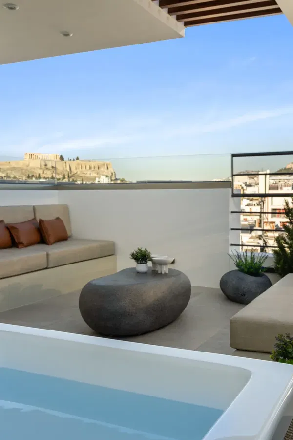 Two-Bedroom Renovated Apartment for Sale in Koukaki - Makrigianni, Athens Center — photo 5
