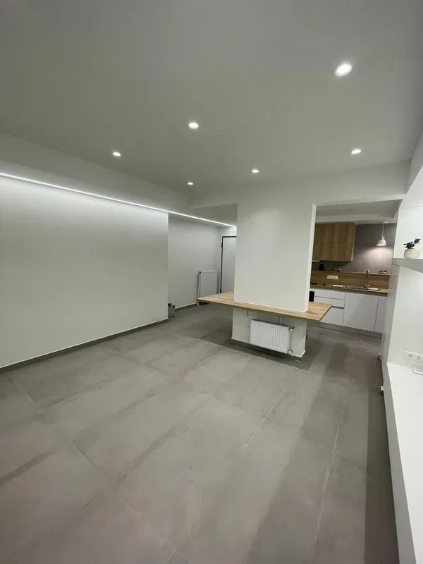52 m² Renovated One-Bedroom Apartment for Sale in Ampelokipoi, Athens Center — photo 2