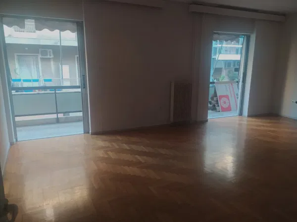 108 m² Three-Bedroom Apartment for Sale in Ampelokipoi, Athens Center — photo 3