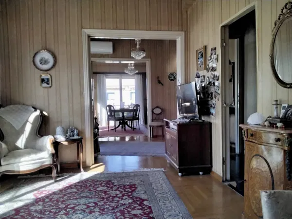 95 m² Two-Bedroom Apartment for Sale in Ampelokipoi, Athens Center — photo 5