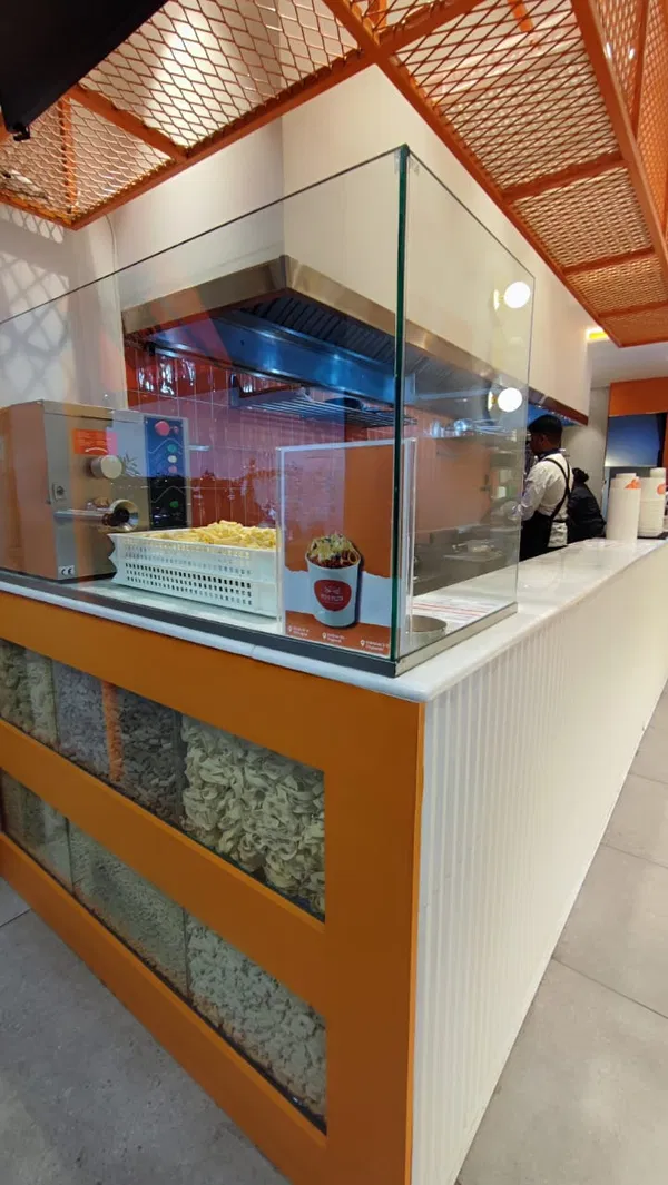 38 m² Business for Sale in Center Athens, Athens Center