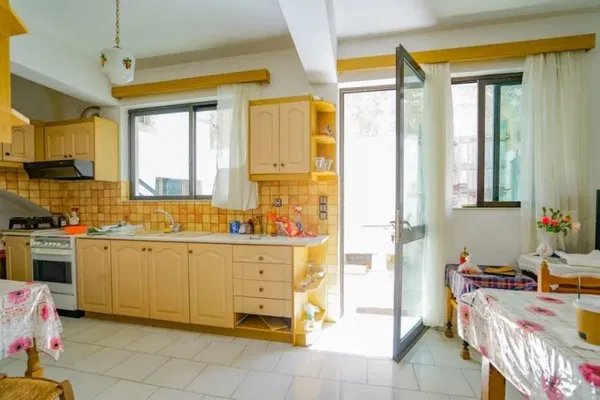174 m² Three-Bedroom Villa for Sale in Rethymnon — photo 4