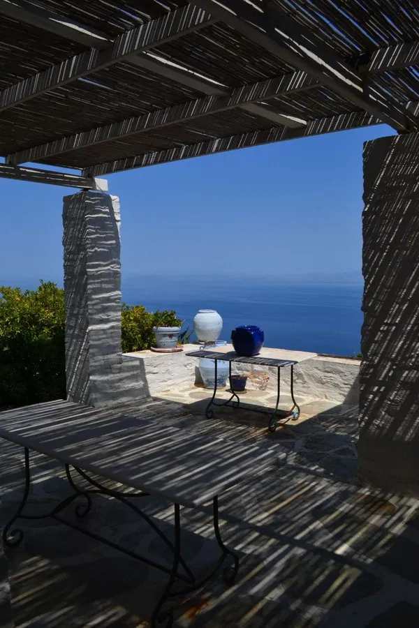 Sea-View Hotel for Sale in Kea, Cyclades — photo 2
