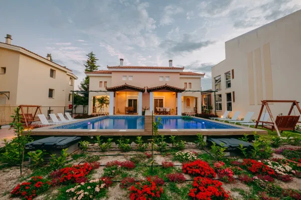 Hotel for Sale in Korinthos, Peloponnese — photo 4