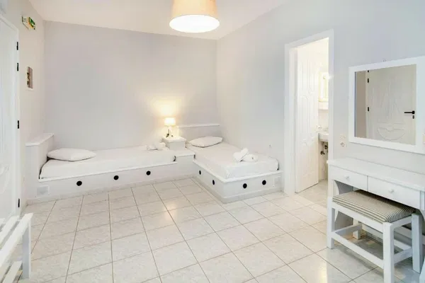 Sea View Hotel for Sale in Tinos, Cyclades — photo 4