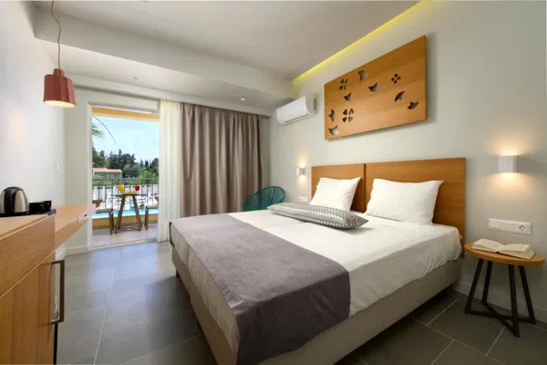 3700 m² Hotel for Sale in Corfu, Ionian Islands — photo 3